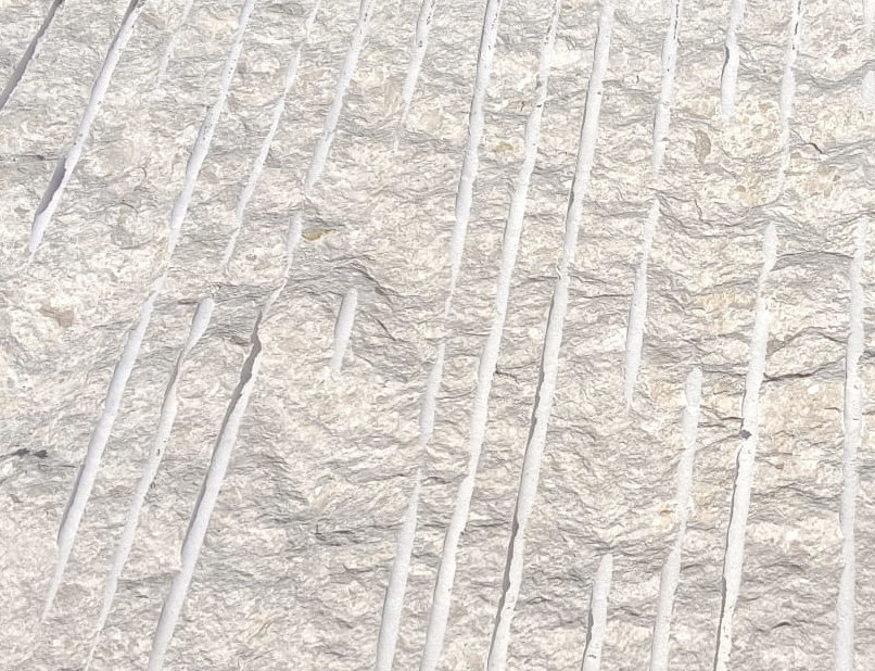 Blocco tagliato
              a fioretto