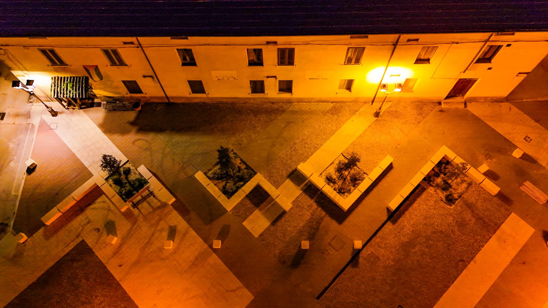 Conca Casale (IS) - Piazza Chiesa