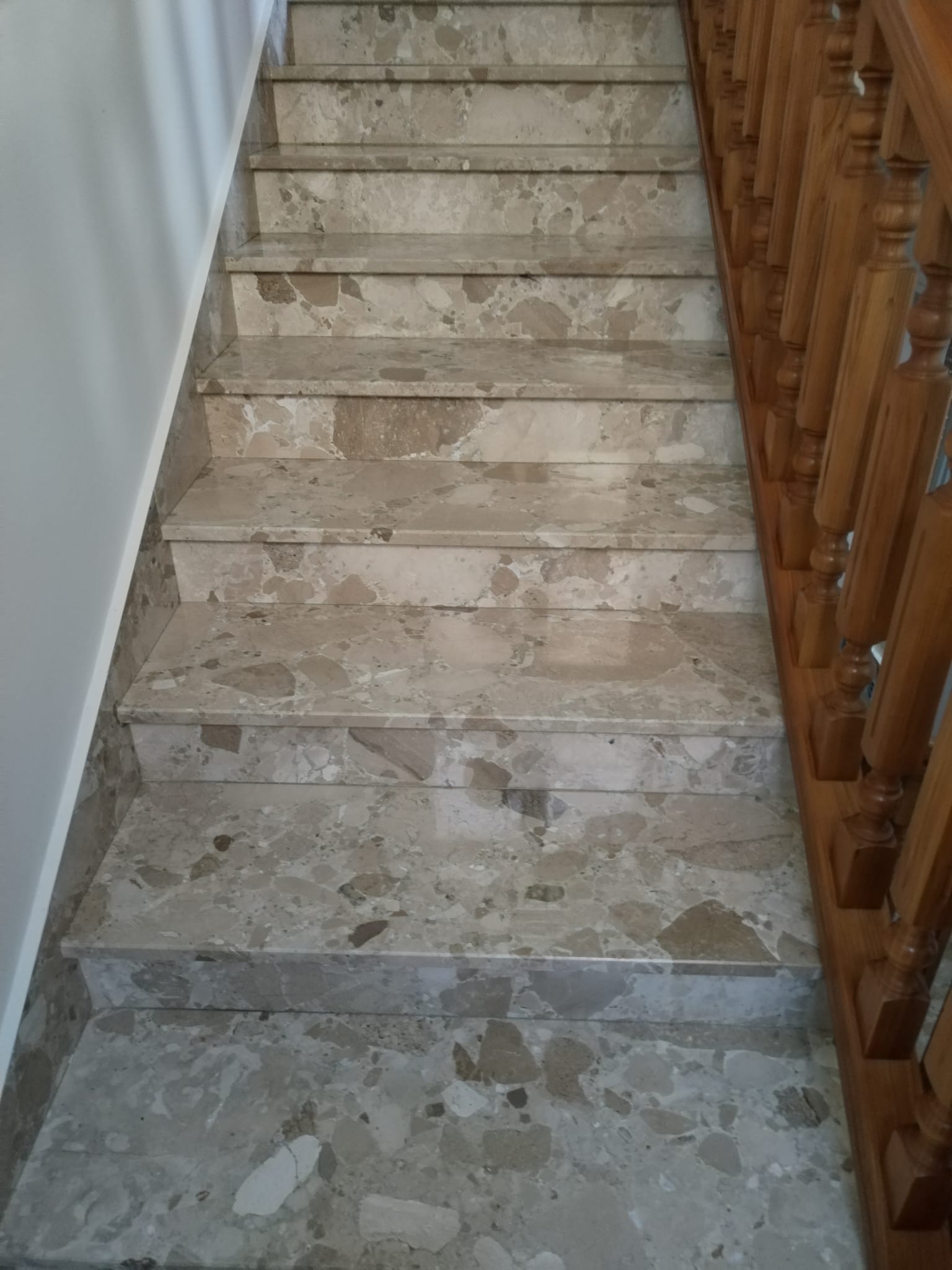 "Perlato del
            Sole" - Abitazione priivata (AP) Scala